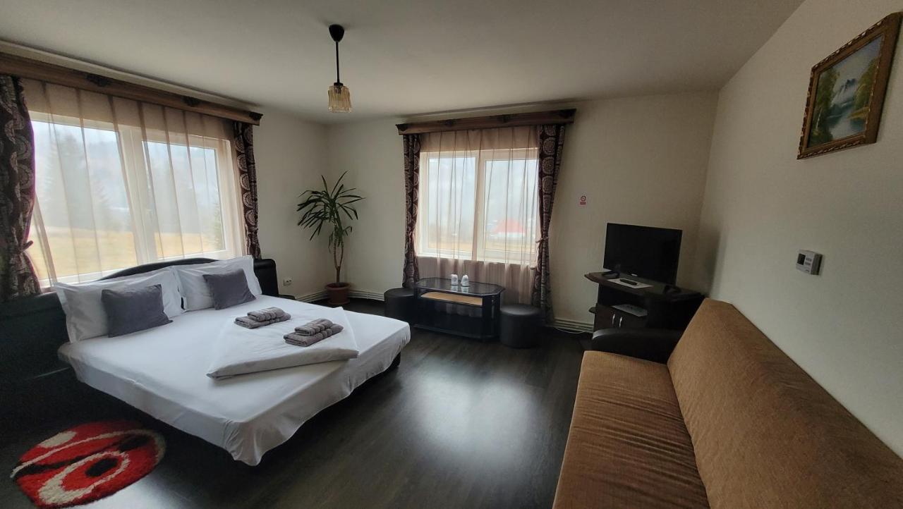 Апартаменты Apartament Tiatim Ватра-Дорней Экстерьер фото