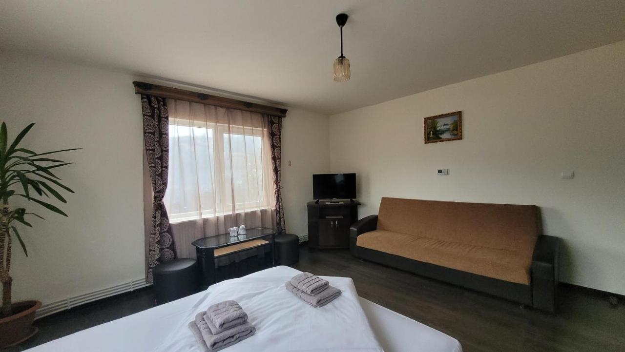 Апартаменты Apartament Tiatim Ватра-Дорней Экстерьер фото